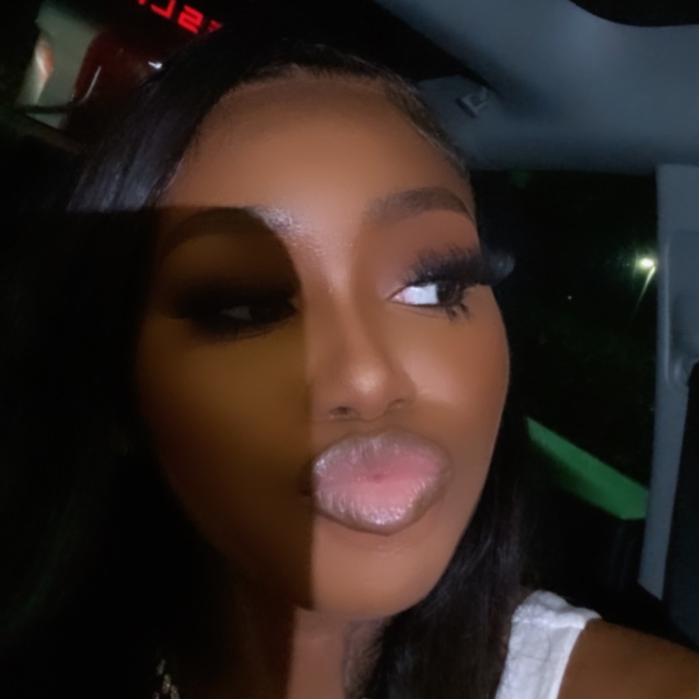 Meet your Posher, Chasity